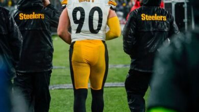 Source: Steelers fear Watt suffered MCL sprain