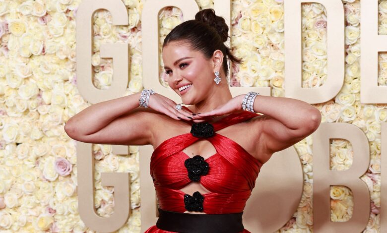 Did Selena Gomez Just Bring Black Nail Polish Back at the Golden Globes?