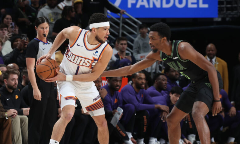 Devin Booker Has NBA Fans in Awe as Kevin Durant, Suns Beat Zion Williamson, Pelicans