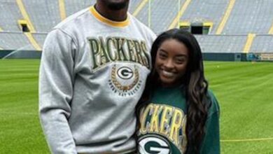 Simone Biles Supports Husband After Packers Lose in Playoffs