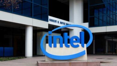 Intel (INTC) Tumbles as Early 2024 Forecast Underwhelms Investors