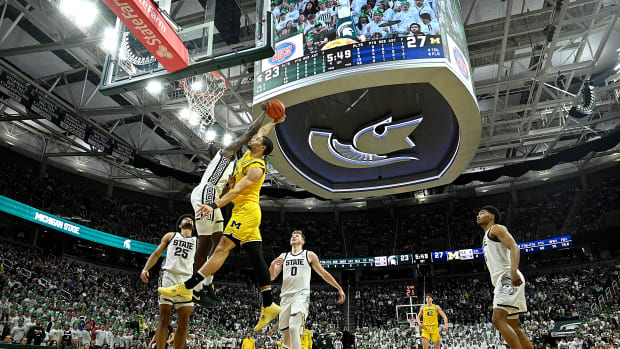 HIGHLIGHTS: Top plays from Michigan State men’s basketball’s win over rival Wolverines