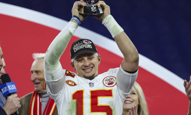 Chiefs’ Patrick Mahomes: I Can Be a ‘Villain’ If Other Fan Bases Need Me to Be