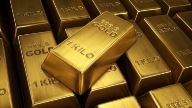 Gold price remains below 50-day SMA as Fed flags risks of cutting rates too quickly