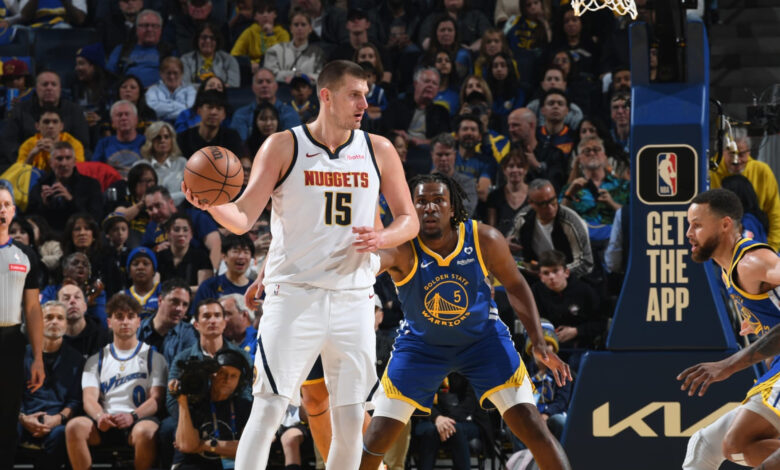 Nikola Jokić’s Triple-Double Thrills NBA Fans as Nuggets Beat Stephen Curry, Warriors