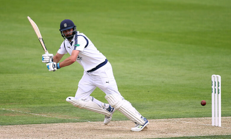 Ashes call-up Vince toughs it out as Hampshire survive