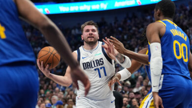 What we learned as short-handed Warriors fall to Mavericks