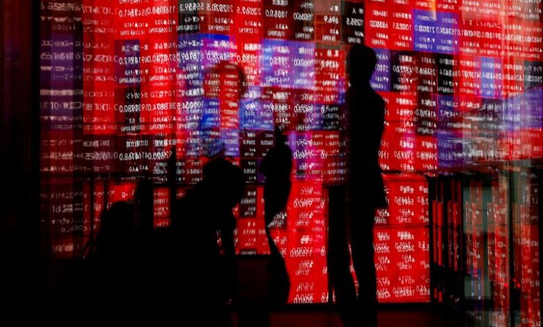 Asian stocks jump as US sticks to rate cut plan