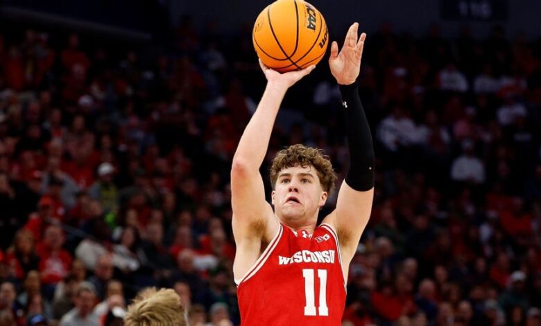 Follow live: Wisconsin on the ropes against James Madison down the wire