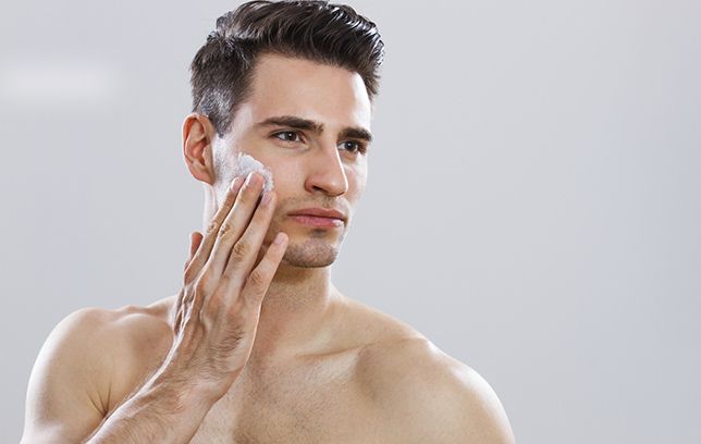 The 11 Best Moisturizers With SPF for Men in 2024, Tested by Grooming Experts