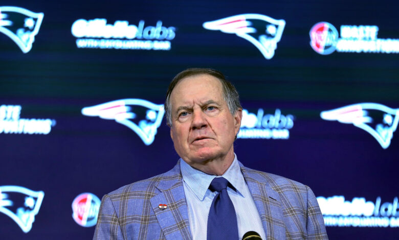 Report: Bill Belichick Plans to Write Book on Unknown Topic After Patriots Exit