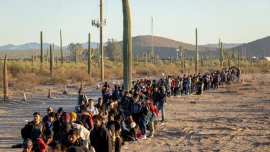 Arizona Republicans Vote Yes for Bill That Would Make It Legal to Kill Migrants Suspected of Trespassing