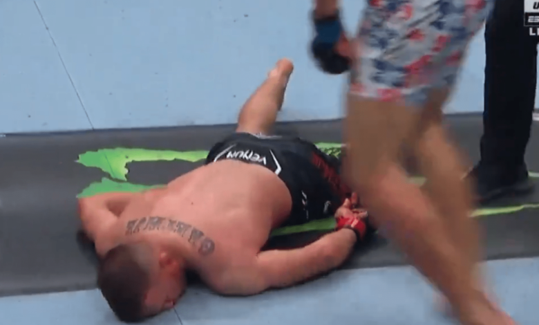 BMF! Max Holloway Knocks Justin Gaethje Out Cold at UFC 300