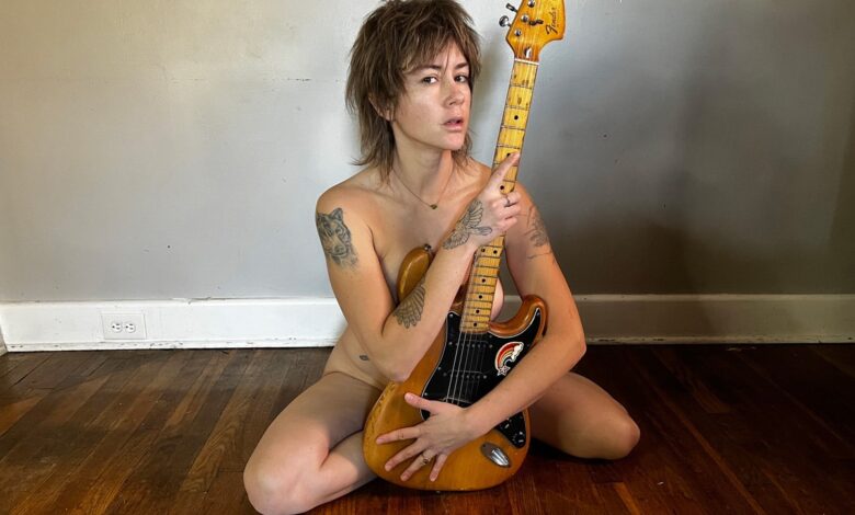 Tone Talk with Hannah Fairlight | “I mainly use a ’77 Stratocaster hardtail with an ash body and a Fender Blues Junior amp.”