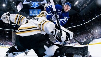 Why Bruins should go back to Jeremy Swayman in Game 4 vs. Leafs