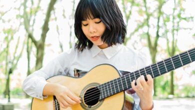Classical Guitar Phenom Jiji and Her Polystylistic Adventures