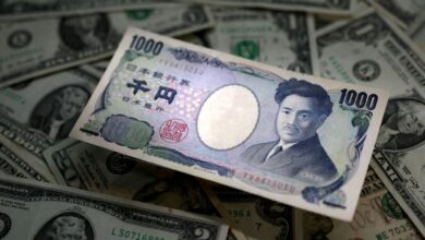 Yen surges on suspected intervention by Japanese authorities