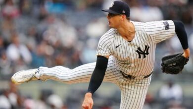 Yankees’ Clay Holmes (0.00 ERA!) has become MLB’s best closer