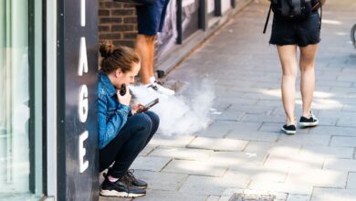 Social Media Use Tied to Higher Odds of Smoking, Vaping in Youth