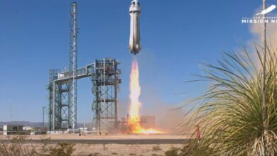 Blue Origin successfully sends tourists to the edge of space again after a long hiatus