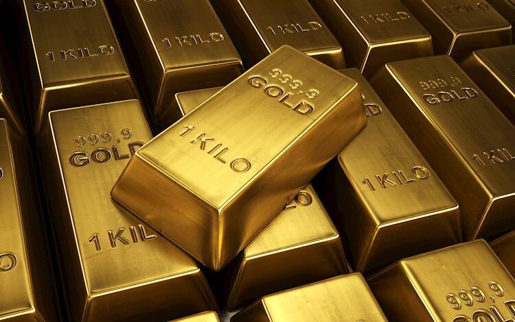 Gold shines bright and hits three-day high despite Fed hawkish commentary