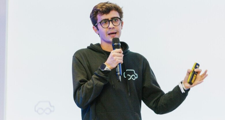 19-year-old founder brings on-demand car services to Tesla, VW, Mercedes users