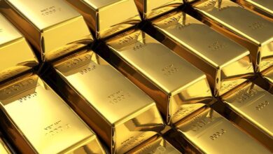 Gold price drops on firm US yields, strong USD after solid US data