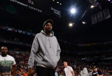 Video: Kevin Durant Hangs with Drake After LeBron, More Attend Kendrick Lamar Show
