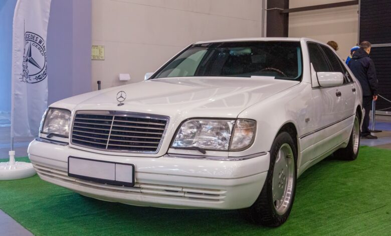 Here’s Why The Old Mercedes W140 Still Seems So Luxurious Today