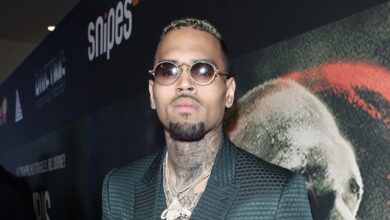 Whew, Chile! Social Media Reacts To Strong Words Chris Brown Shared For A Look-Alike “Impersonating” Him Online