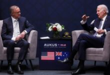 Australia signs $1.4 billion deal to upgrade navy submarines