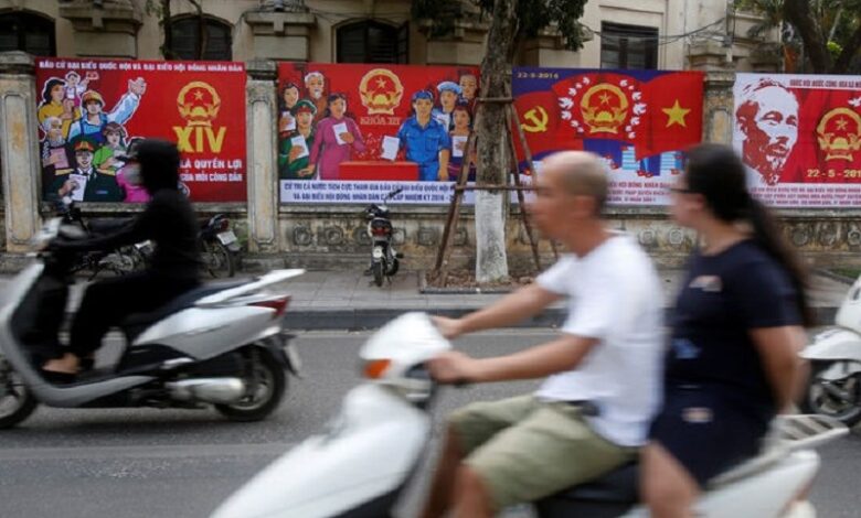 U.S. keeps Vietnam as non-market economy, despite efforts to woo Hanoi