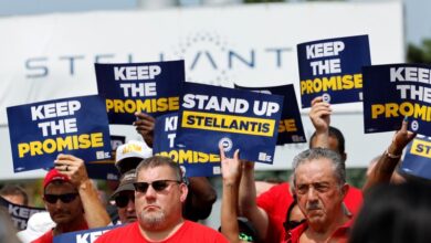 As UAW and Stellantis Clash, Fears of Vanishing U.S. Jobs Surface