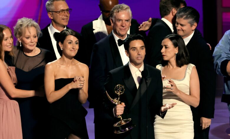 ‘Hacks’ Gets the Last Laugh, Upsets ‘The Bear’ for Best Comedy at Emmys 2024