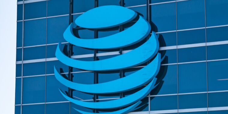 Mistrial declared for ex-AT&T exec accused of bribing government official