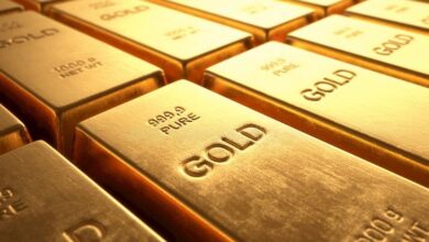 Gold records all-time high, surpasses $2,600