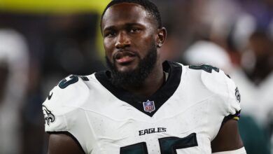 Devin White had an interesting afternoon watching the Eagles-Bucs game