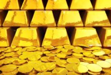 Gold tumbles as strong US NFP data points to gradual Fed rate cuts