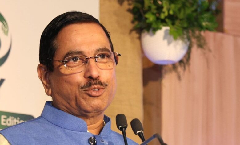 Union minister Pralhad Joshi bats for green shipping in Germany address