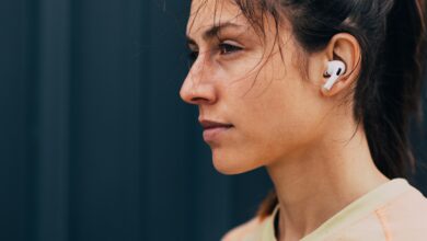 How to Buy Workout Headphones, According to Fitness and Audio Experts