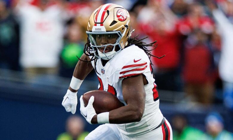 Niners RB Jordan Mason day to day with shoulder sprain after exiting early in win over Seahawks                          Oct 11, 2024