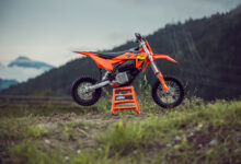 Discover the Buzz of the 2025 KTM SX-E!