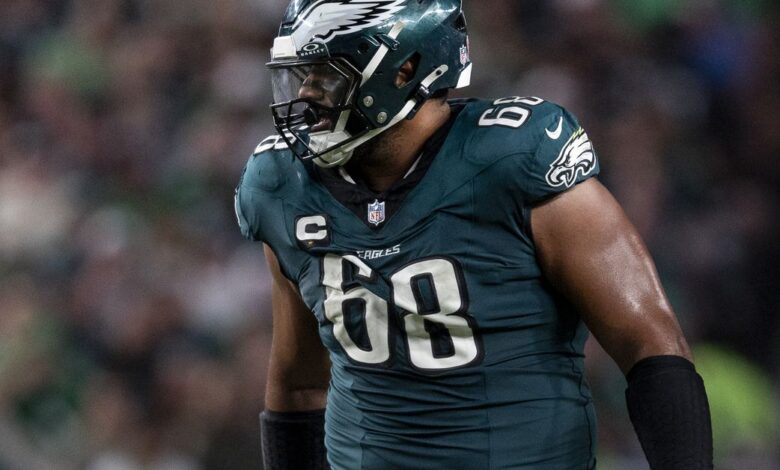 Eagles-Giants Final Injury Report: Jordan Mailata to injured reserve, Darius Slay questionable