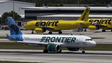 Frontier reportedly considering renewed merger talks with Spirit Airlines