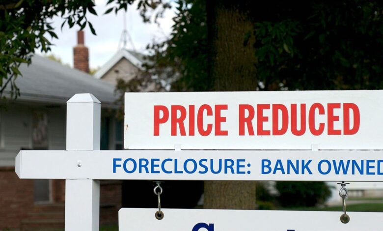 Buying a Foreclosed Home: How a Foreclosure Sale Works