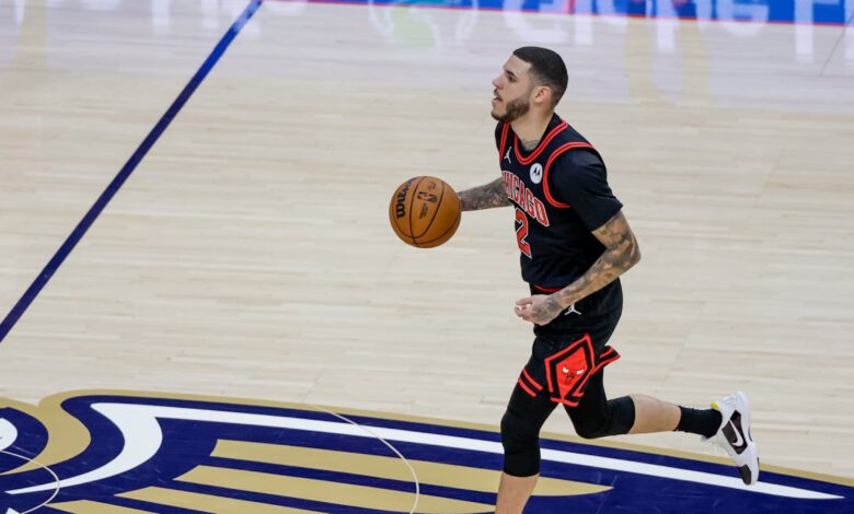 Lonzo Ball ‘Happy to Be On the Court’ with Bulls in 1st Game Since 2022 After Injury