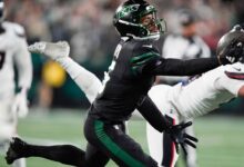 Wilson’s Halloween magic powers Jets past Houston to snap five-game skid