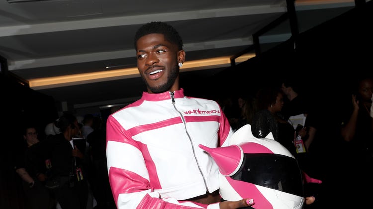 Lil Nas X Accused Of Stealing Cover Art For His Upcoming Single “Light Again!”