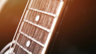 Ask the Expert: What’s the Best Way to Maintain My Guitar’s Fretboard?