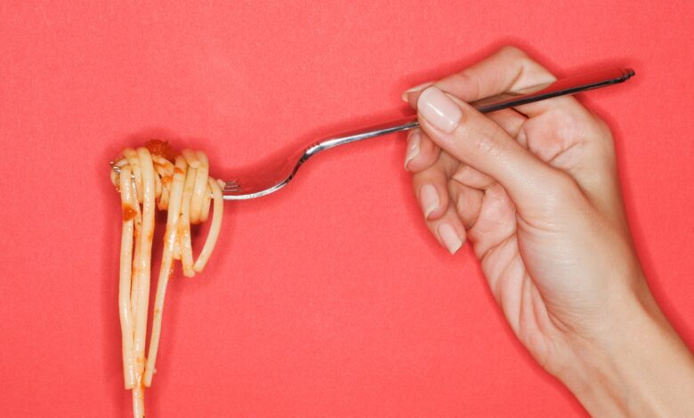 9 Signs That You’re Not Eating Enough Carbs